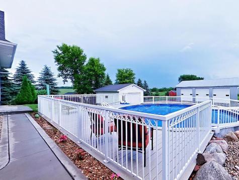 6828 Rhoades Avenue SW Cokato MN 55321