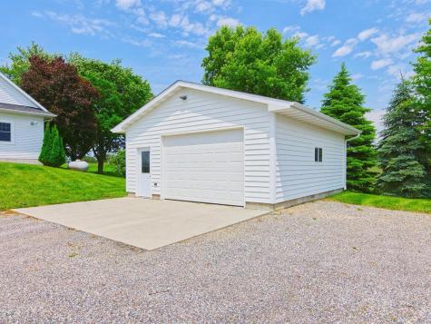6828 Rhoades Avenue SW Cokato MN 55321
