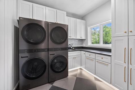 1000 Old Crystal Bay Road S Orono MN 55391