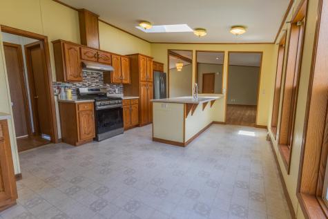 327 Parkside Drive SE Preston MN 55965