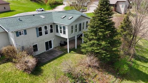 327 Parkside Drive SE Preston MN 55965