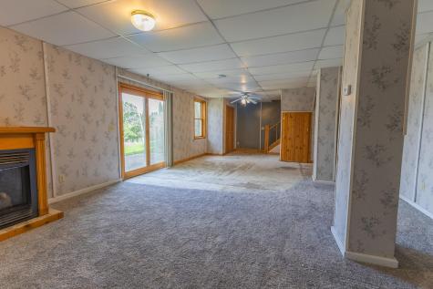 327 Parkside Drive SE Preston MN 55965