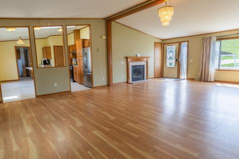 327 Parkside Drive SE Preston MN 55965