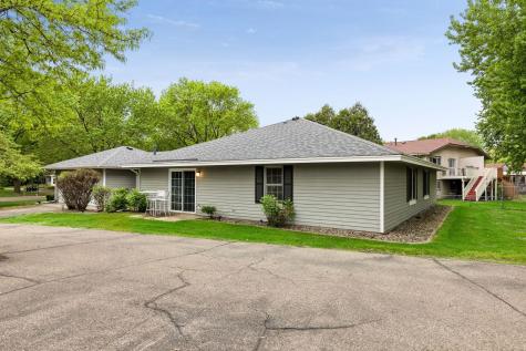 7775 Glenda Court Apple Valley MN 55124