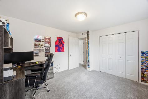 1571 67th Avenue S Fargo ND 58104