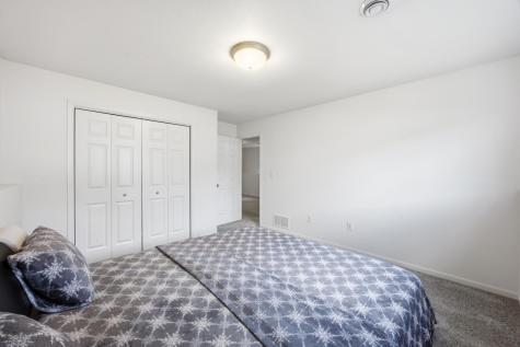 1571 67th Avenue S Fargo ND 58104