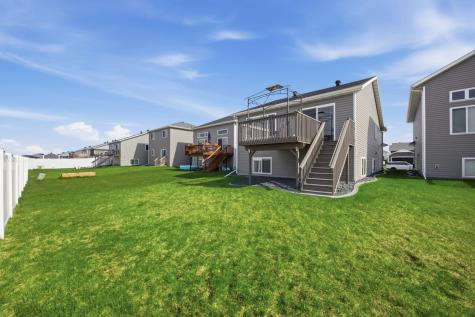 1571 67th Avenue S Fargo ND 58104
