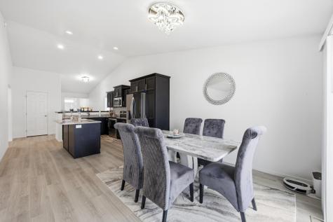 1571 67th Avenue S Fargo ND 58104