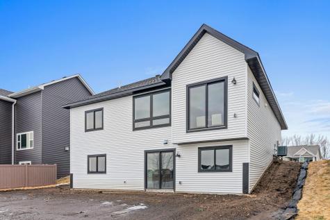 1589 Spruce Street Farmington MN 55024