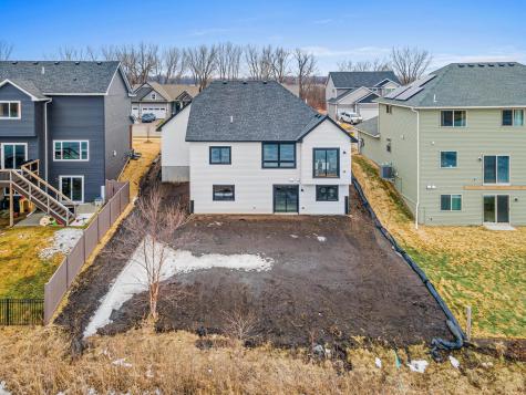 1589 Spruce Street Farmington MN 55024