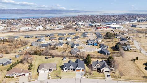 918 Hidden Meadow Lane Lake City MN 55041