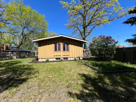 122 Craig Way NE Fridley MN 55432