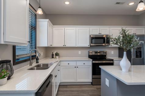 417 Prairie Rose Trail Mankato MN 56001