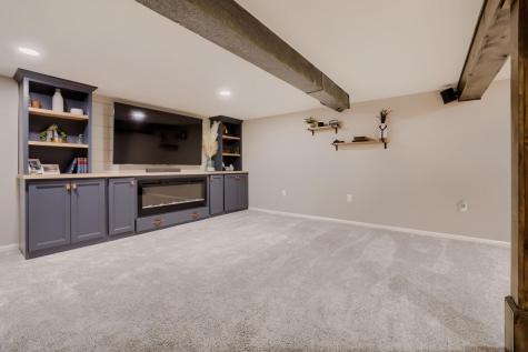 818 Larpenteur Avenue W Saint Paul MN 55113