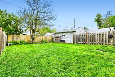 818 Larpenteur Avenue W Saint Paul MN 55113