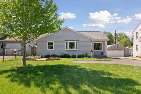 818 Larpenteur Avenue W Saint Paul MN 55113