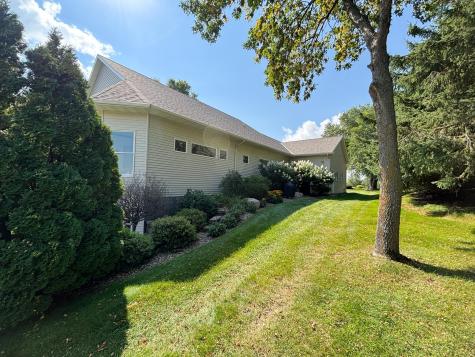 521 E Summit Street Battle Lake MN 56515