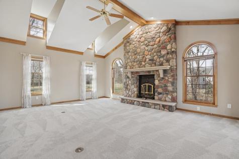 8781 Royal Court NW Anoka MN 55303