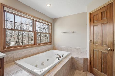 8781 Royal Court NW Anoka MN 55303