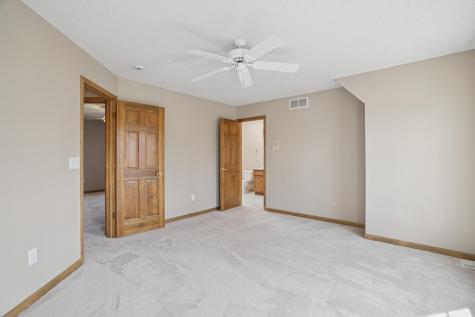 8781 Royal Court NW Anoka MN 55303