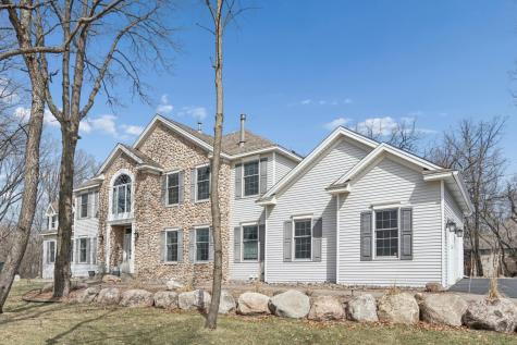 8781 Royal Court NW Anoka MN 55303