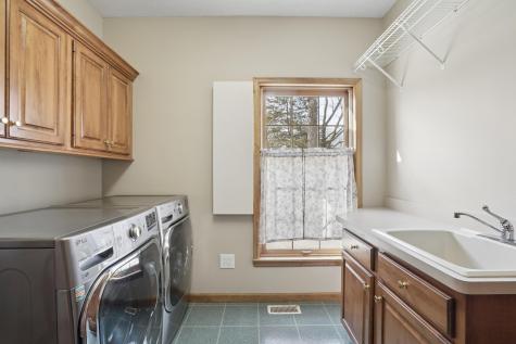 8781 Royal Court NW Anoka MN 55303