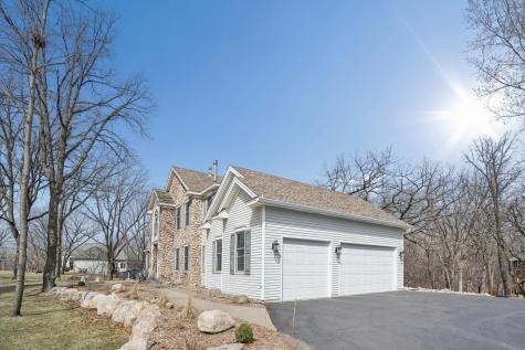 8781 Royal Court NW Anoka MN 55303