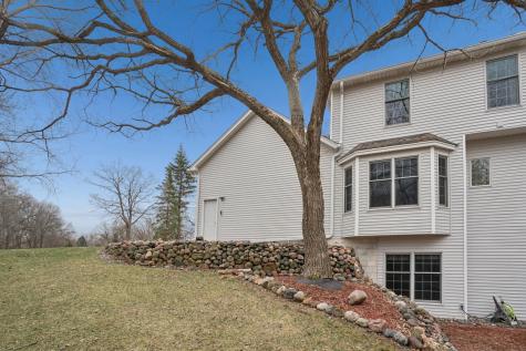 8781 Royal Court NW Anoka MN 55303