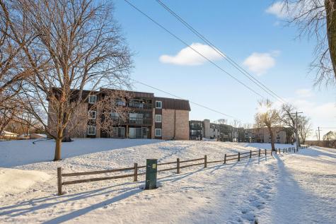 4207 Lakeside Avenue N Brooklyn Center MN 55429