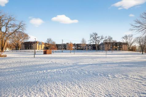 4207 Lakeside Avenue N Brooklyn Center MN 55429