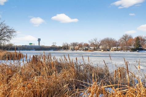4207 Lakeside Avenue N Brooklyn Center MN 55429