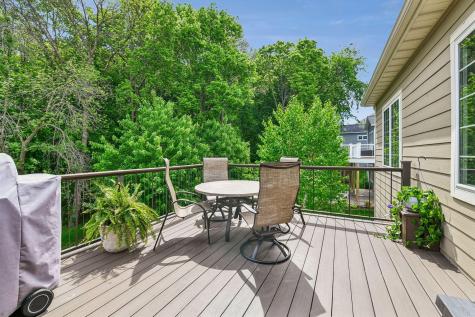 4258 Creekside Way Minnetrista MN 55331