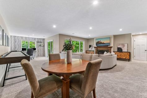 4258 Creekside Way Minnetrista MN 55331