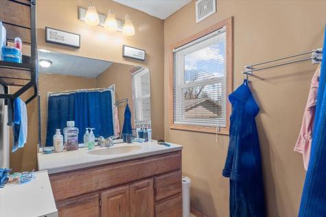 515 5th Street Wyndmere ND 58081