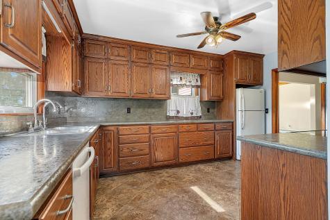 16659 411th Avenue Glencoe MN 55336