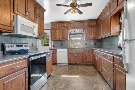 16659 411th Avenue Glencoe MN 55336