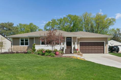 2505 W Armour Terrace Saint Anthony MN 55418