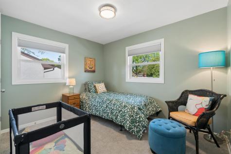 2505 W Armour Terrace Saint Anthony MN 55418