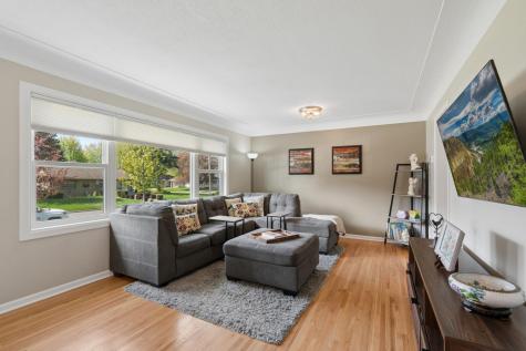 2505 W Armour Terrace Saint Anthony MN 55418