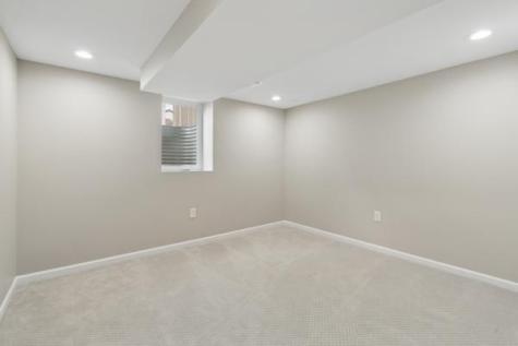 2505 W Armour Terrace Saint Anthony MN 55418