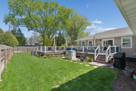 2505 W Armour Terrace Saint Anthony MN 55418