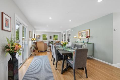 2505 W Armour Terrace Saint Anthony MN 55418