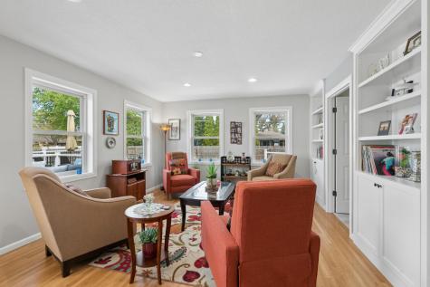 2505 W Armour Terrace Saint Anthony MN 55418