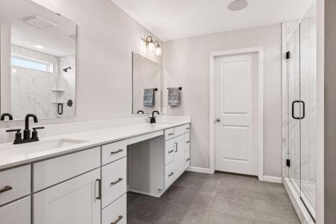 1038 Siesta Drive Woodbury MN 55129