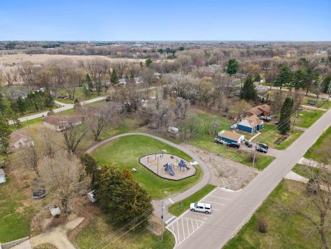 3923 Elmwood Street Vadnais Heights MN 55127