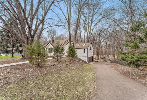 3923 Elmwood Street Vadnais Heights MN 55127