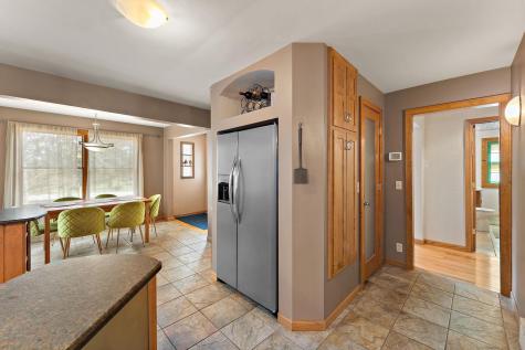 3923 Elmwood Street Vadnais Heights MN 55127
