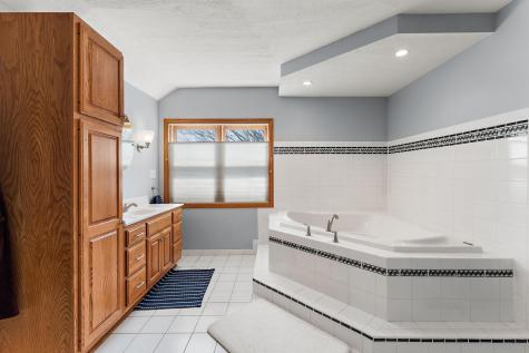 3923 Elmwood Street Vadnais Heights MN 55127