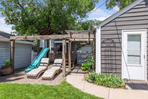 322 Busch Terrace Minneapolis MN 55419