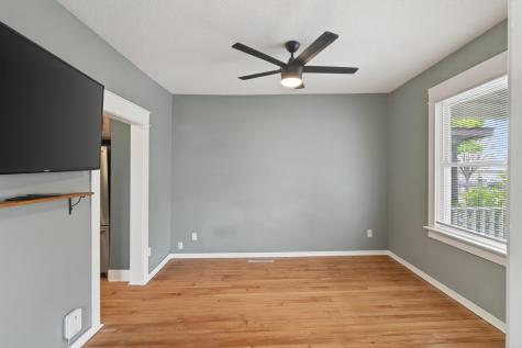 571 Front Avenue Saint Paul MN 55117